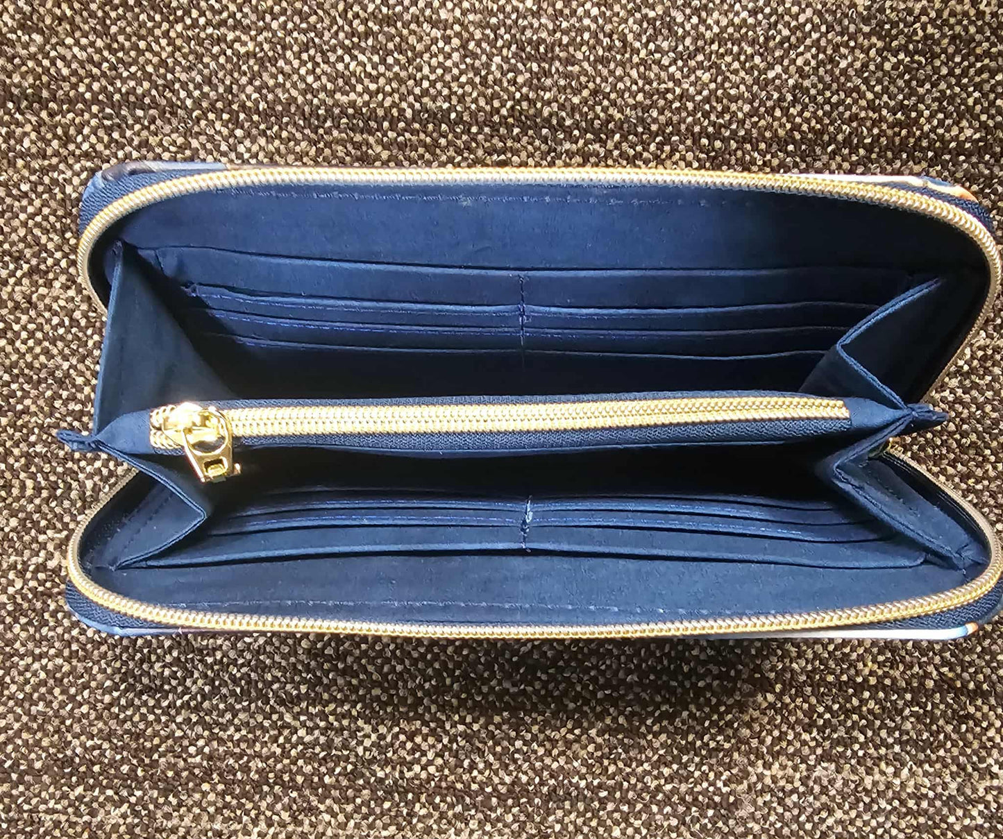 Blue Agate Classic Zip Around Wallet